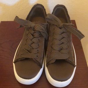 Mossimo Zell Sneakers Green Size 7